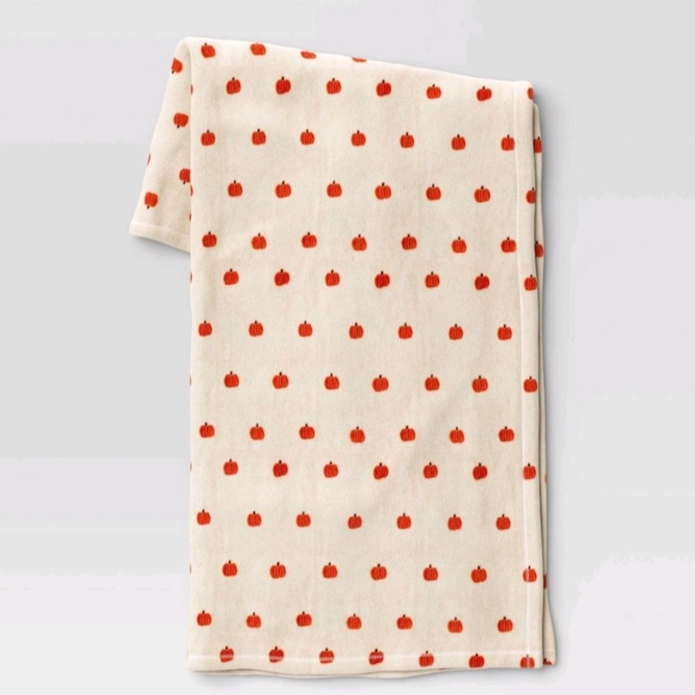 Target Hyde and Eek Mini Pumpkin Throw